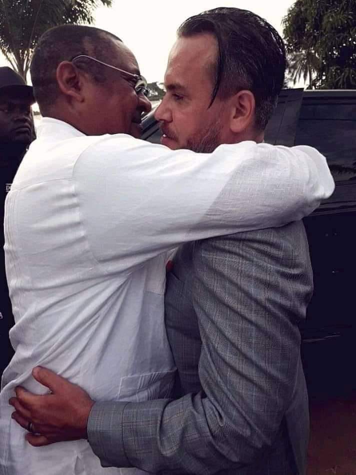 LE GABON.jpg (63 KB)