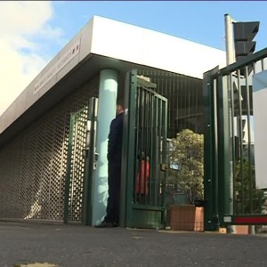 Argenteuil : un lycéen pénètre dans son établissement avec des armes