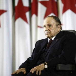 Le président algérien Ecoute