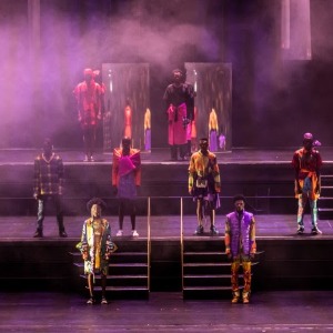 Adebayo Oke-Lawal repense la masculinité dans la culture africaine