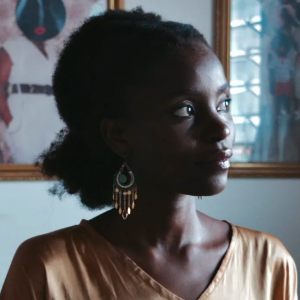 Revue de presse culturelle : Nana Oforiatta Ayim sur ses débuts roman Le Dieu des enfants »