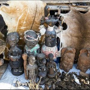SOCIÉTÉ  : Horreur son marabout lui demande de sacrifier un enfant pour devenir riche !