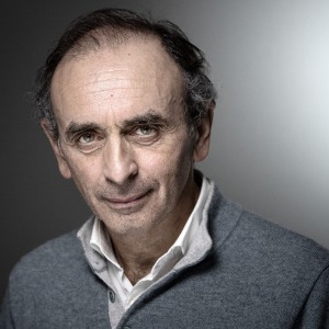 PEOPLE : Coronavirus  sur twitter, Booba tacle sèchement Eric Zemmour