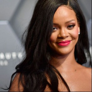 PEOPLE : Lutte contre le coronavirus  l’énorme don de Rihanna aux communautés les plus démunies
