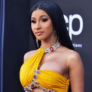 PEOPLE : Instagram, la rappeuse Cardi B partage une adorable photo de sa fille Kulture