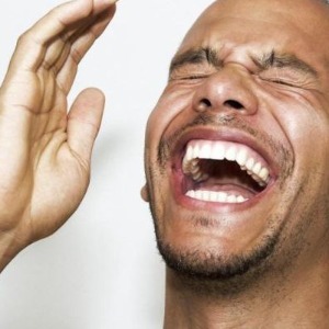 INSOLITE : Affaire de masque facial - un homme découvrez ramène la femme d’autrui à la maison au lieu de sa femme