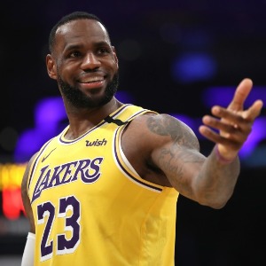 SPORTS : NBA  «Je ne pouvais pas le croire», quand Michael Jordan a fait pleurer LeBron James…