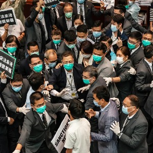 POLITIQUE La loi sécuritaire chinoise serait «un coup fatal» pour l’autonomie de Hong Kong, prévient Pompeo