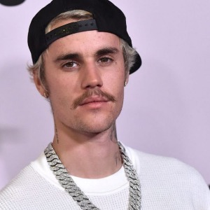 PEOPLE : Justin Bieber partage une belle photo de sa famille sur Instagram !