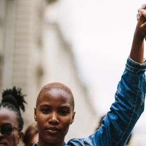 LE RACISME SYSTÉMIQUE ET COMMENT IL PEUT AFFECTER NOTRE BIEN-ÊTRE