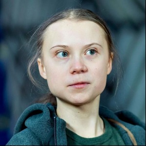 CLIMAT : La petite  Mollah Greta Thunberg de retour sur les bancs de l’école après une année sabbatique