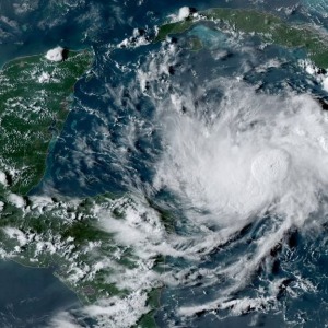 CLIMAT : Tempête tropicale Nana  le nord de l’Amérique centrale en alerte