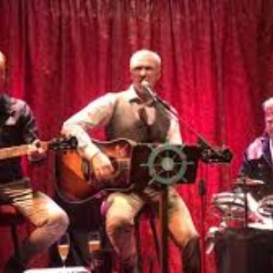 MUSIQUE : Les Filles de Normandie ( live) chanson francais - musique francaise année 2020"