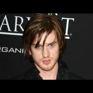 ACTU PEOPLE  Mort d’Eddie Hassell à 30 ans : l’acteur américain a été tué dans une fusillade