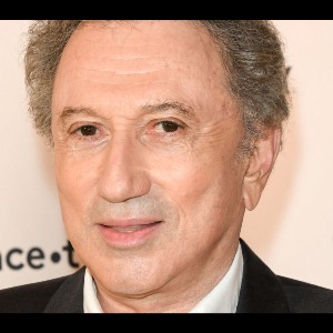 ACTU PEOPLE  : Michel Drucker en soins intensifs ? L'animateur sort de son silence