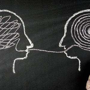 Science : Comment le récit complotiste séduit notre cerveau