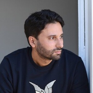 MUSIQUE : Kerredine Soltani, le clip de Première Ligne