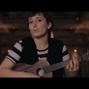 MUSIQUE : Pauline Paris, le clip de L'éternelle Tentatrice // Treize poèmes de Renée Vivien