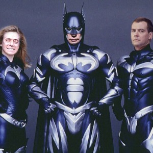 AFRIQUE2050 DIASPORA GABONAISE : Imhotep Vladimir Bruno Ben Moubamba est-il le Batman qui rend Joker para tétraplégique