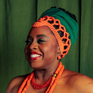 AFRIQUE2050 : Le conteur nigérian Tosinger ramène les Africains à leurs racines