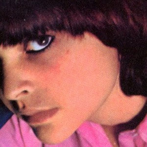 Jacqueline Taïeb se raconte avec son livre Je chante si on me donne du chocolat