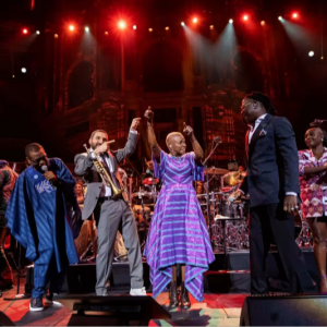 Angélique Kidjo, Royal Albert Hall Review - Célébration de 40 ans de musique et d'activisme