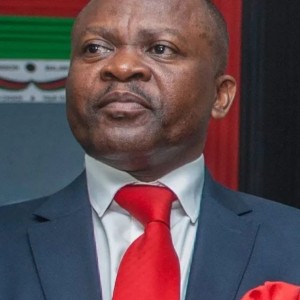 Le président du Malawi nomme un comédien populaire au poste de vice-président