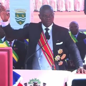 GABON : Brice Oligui Nguema prête serment comme président du Gabon sous une nouvelle Constitution
