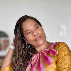 Nathalie Yamb sanctionnée par l’UE : bannie d’Europe et frappée au portefeuille