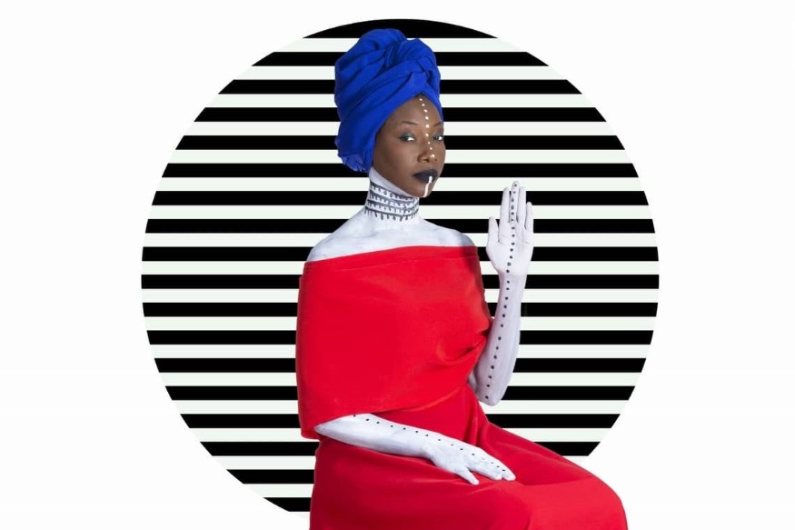 Fatoumata Diawara du Mali rend New York Times 2018 Best Songs Liste