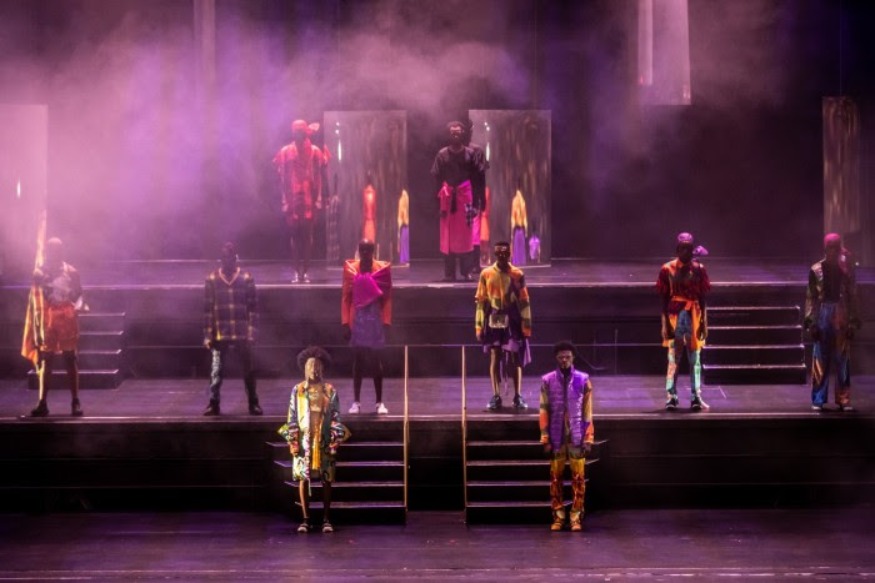 Adebayo Oke-Lawal repense la masculinité dans la culture africaine