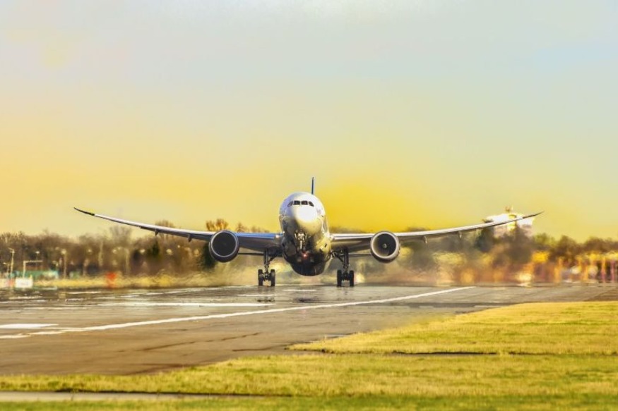 Comment payer son billet d’avion moins cher? Dix conseils