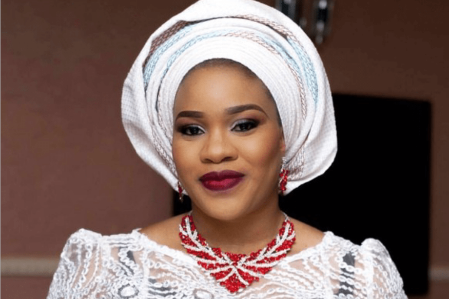 PEOPLE : «Le Coronavirus effacera tous les dirigeants africains corrompus», dixit une actrice nigériane