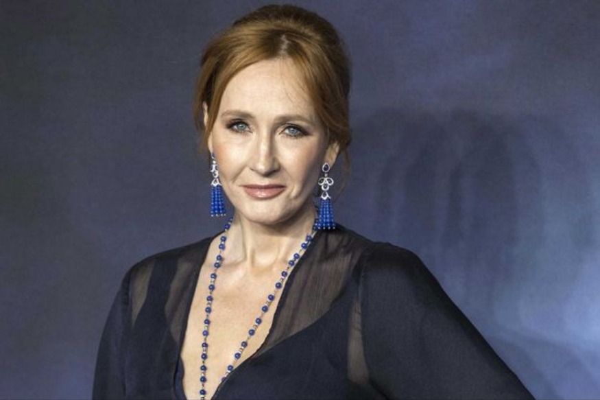 PEOPLE : J.K. Rowling : la créatrice d’Harry Potter annonce être guérie du Coronavirus