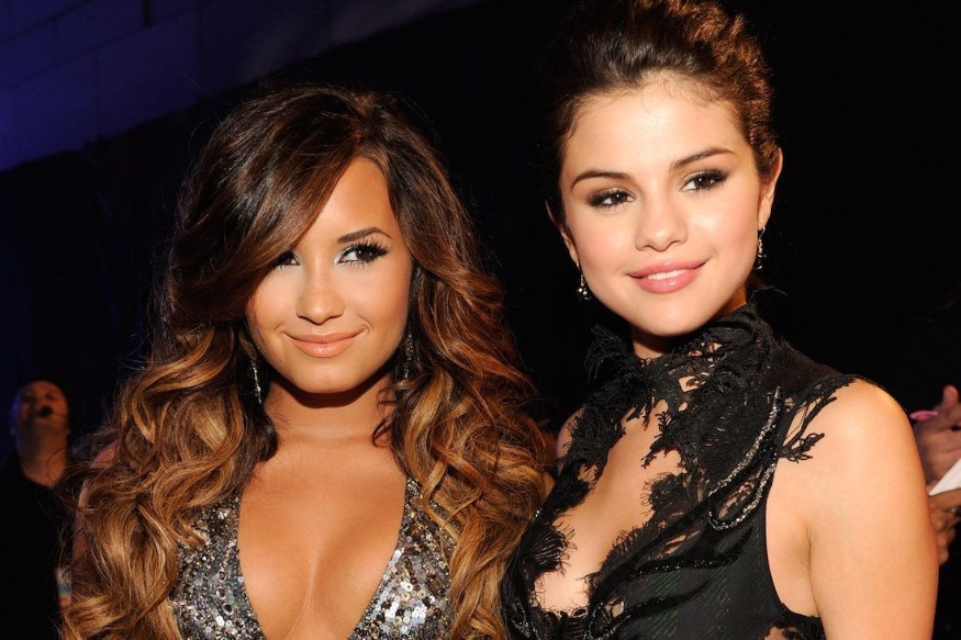 PEOPLE : Demi Lovato et Selena Gomez en froid ? La réponse