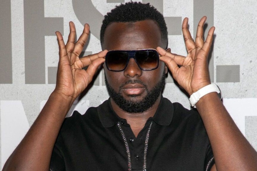 PEOPLE : Maître Gims se dévoile sans lunettes avec sa fille
