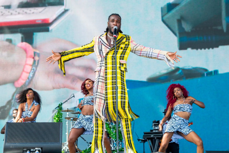 AFRIQUE 2050 : Burna Boy a le monde entier à l'écoute