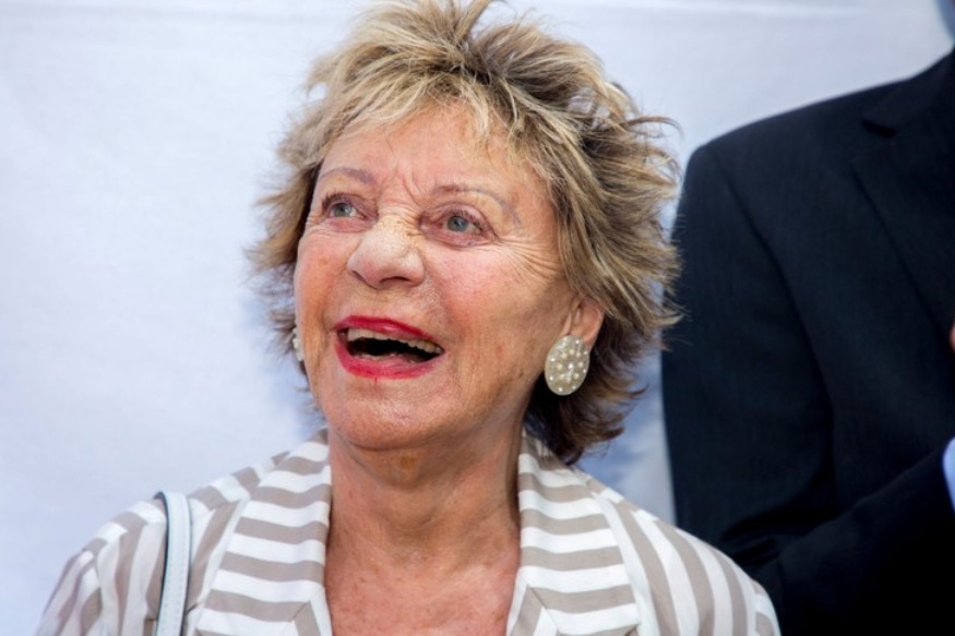 PEOPLE : Mort d’Annie Cordy  500 personnes font leurs adieux à Tata Yoyo pour les obsèques de la chanteuse