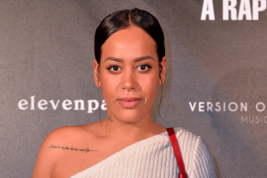 ACTU PEOPLE  : Amel Bent déboussolée ? Elle raconte "la honte" qu’elle a vécue avec ses filles