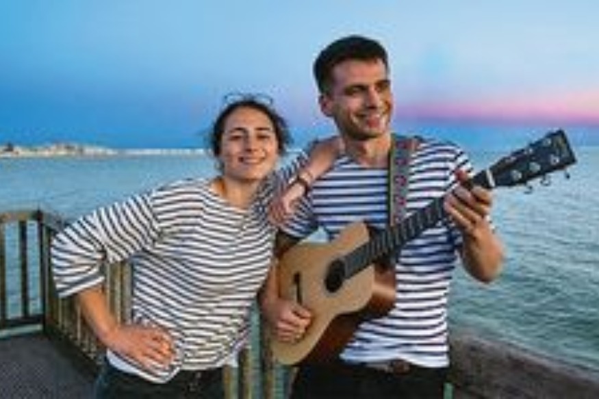 MUSIQUE Clo & Tim : le joli succès musical de jeunes catholiques normands