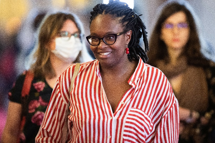 ECONOMIE-POLITIQUE  Reconversion de Sibeth Ndiaye chez Adecco : le “oui, mais” du gendarme de la transparence