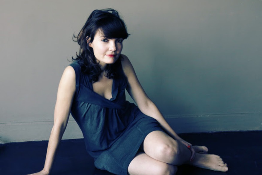 MUSIQUE : Agnès Aokky, le clip de Blue Dreams