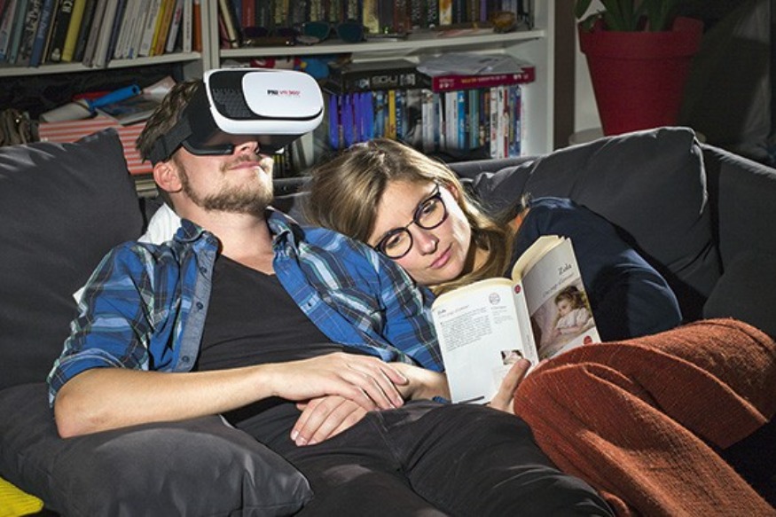 SCIENCES & TECHNIQUES : La réalité virtuelle lancée par Facebook  qu’est-ce que le métavers ?