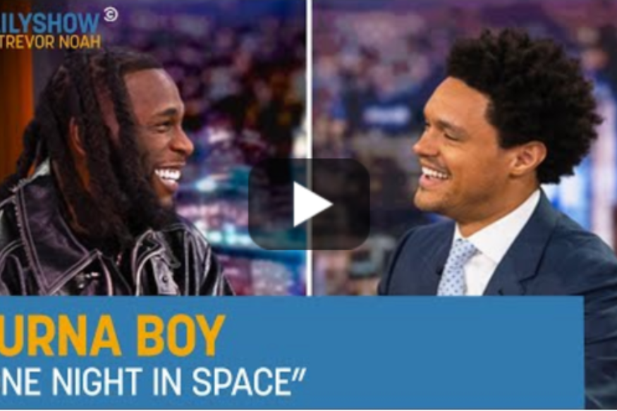 MUSIQUE :  Burna Boy discute avec Trevor Noah avant le spectacle en tête d'affiche du MSG
