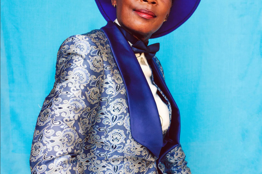 AFRIQUE 2050 : Cette photographe capture la féminité du mouvement La Sape au Congo