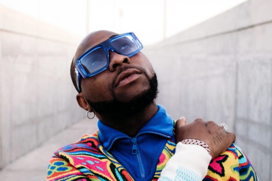 MUSIQUE : Ce qui rend le roi bienveillant de Davido Afrobeats