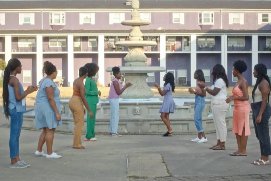 ARTS & CULTURE : Ce document inspirant fait sauter la jeunesse ghanéenne vers de nouveaux sommets