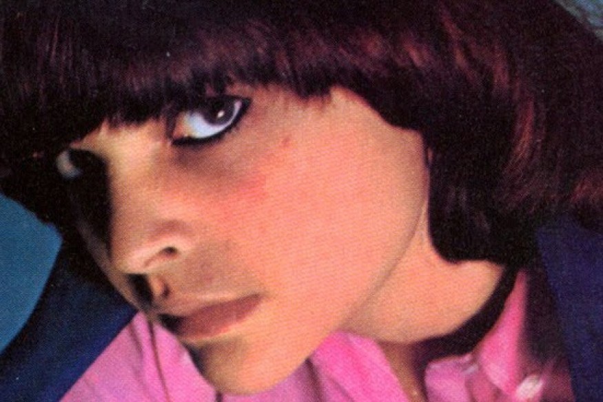 Jacqueline Taïeb se raconte avec son livre Je chante si on me donne du chocolat