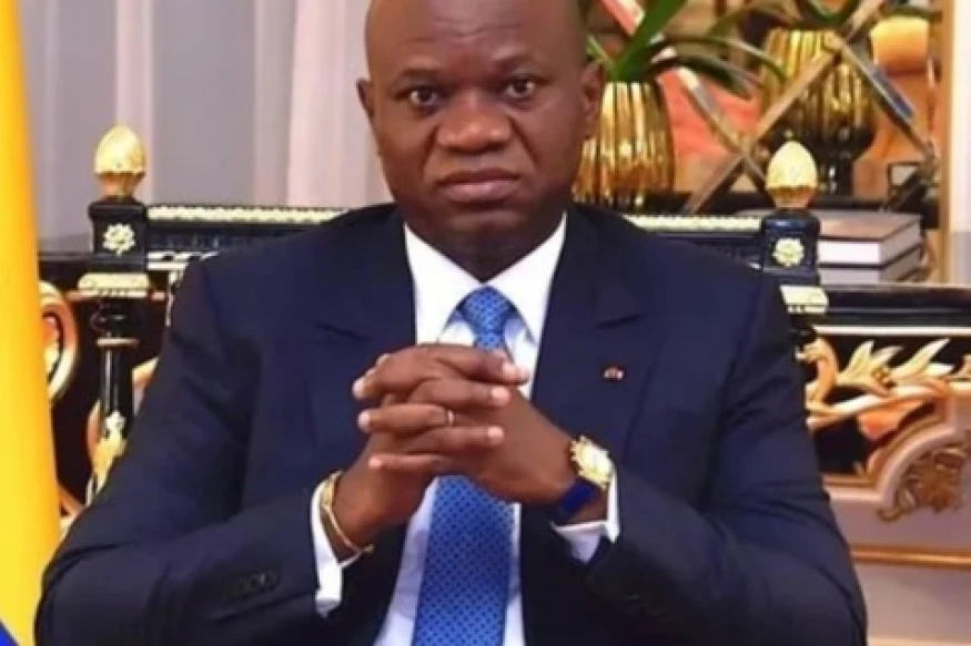 Gabon : Brice Clotaire Oligui Nguema officialise sa candidature à la présidentielle d’avril 2025.